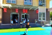 杜绝意外　远离危险我们这样做