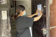 天北经开区毓秀里社区联合伊犁路派出所开展预防养老诈骗宣传活动