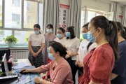 天北新区绿莹里社区党支部开展观看警示教育片《警钟长鸣》