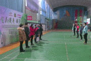 七师胡杨河市两支足球队参加了这场比赛