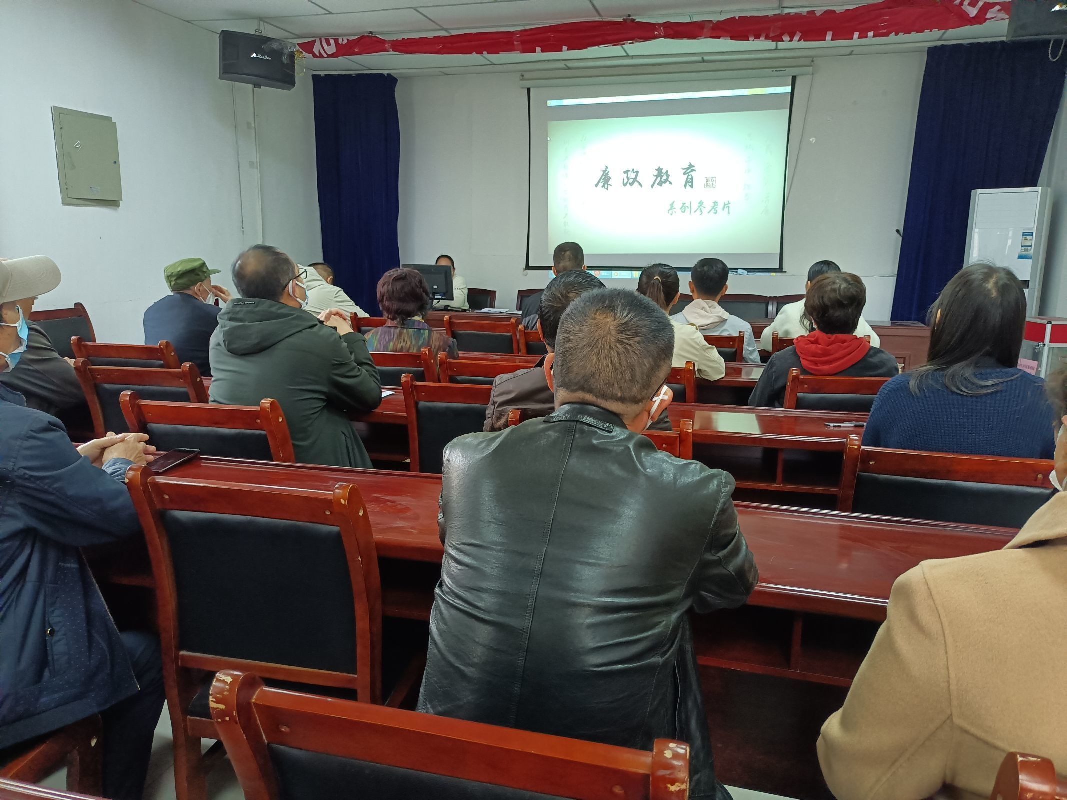 78fccfc03e0f482a9049378c70396d9d.jpg 78fccfc03e0f482a9049378c70396d9d.jpg