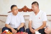 李华斌走访慰问师市党员先进代表
