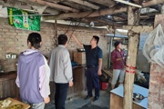 130团育才路社区：开展老旧危房排查 筑牢安全屏障