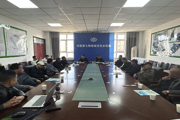 师市水利局组织辖区内凿井企业学习贯彻《中华人民共和国水法》、《地下水管理条例》等法律法规，并就规范凿井管理工作进行座谈