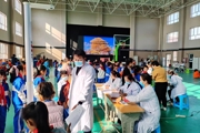 开展常见病检测 护航学生健康成长