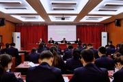学习先进事迹 汲取榜样力量
