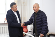 第七师胡杨河市退役军人事务局多措并举扎实开展春节走访慰问退役军人、给老兵送关爱活动