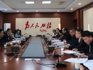 李华斌调研团场经济工作时强调：坚持“稳”字当头推动高质量发展