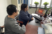师直分局组织学习全国两会精神