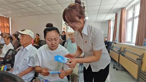 d7458c1fe6d84204b76ab9478f9af0df.jpg