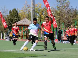 七师胡杨河市第六届“胡杨河杯”职工五人制足球赛开幕