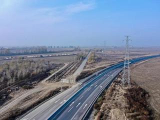 七师胡杨河市又一新公路全线通车试运行 辖区公路路网总里程达到2745.7公里