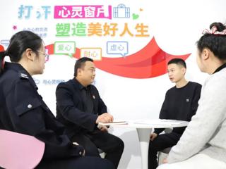 七师胡杨河市综治“小窗口” 服务“大民生”