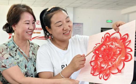 七师胡杨河市社区多彩活动 点亮居民美好生活