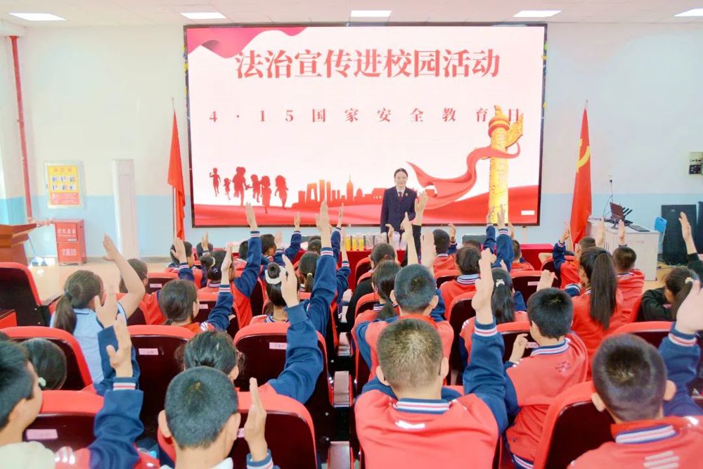 8e82d917aa9d4d8f8716b2e51a5988e5.jpg 8e82d917aa9d4d8f8716b2e51a5988e5.jpg