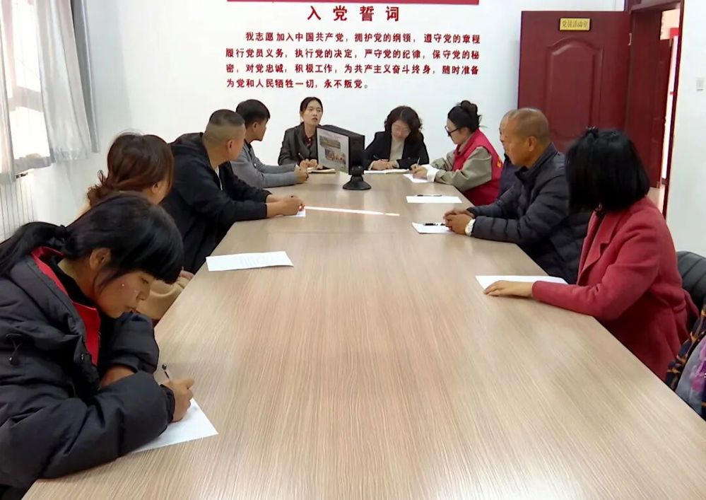 bcbd337851b54234974e6fa116936719.jpg bcbd337851b54234974e6fa116936719.jpg