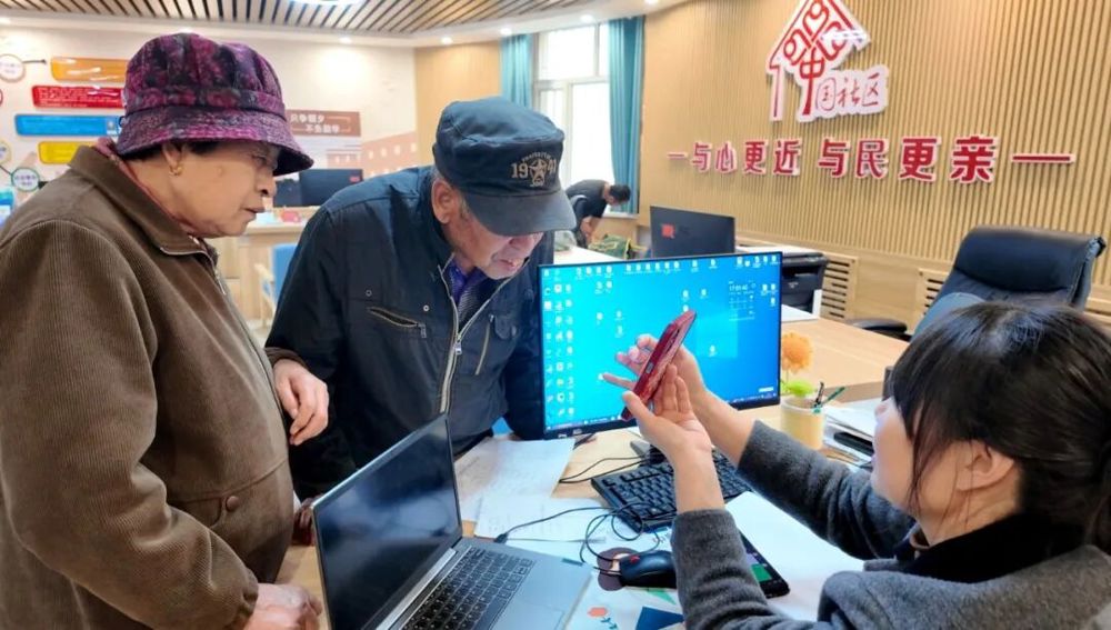 e587df48118848dbb7002f1d723af46d.jpg e587df48118848dbb7002f1d723af46d.jpg