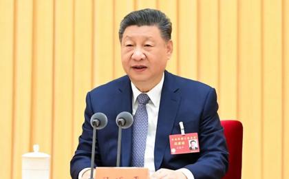 微镜头·习近平总书记在中央经济工作会议上｜“因地制宜，本质是实事求是”