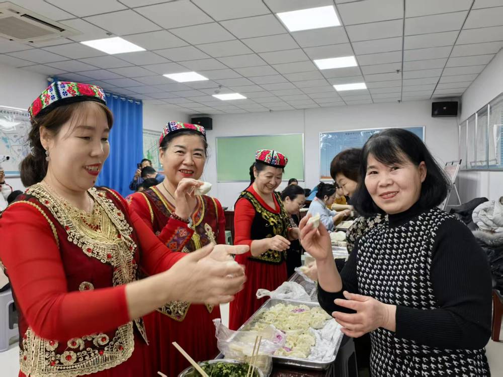 d827fcf0d1df4b28886873af95ac0d51.jpg d827fcf0d1df4b28886873af95ac0d51.jpg