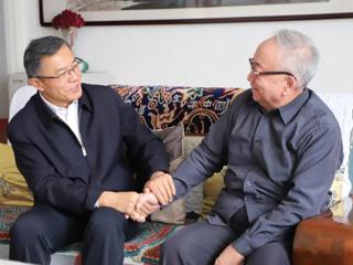 李华斌开展节前慰问活动