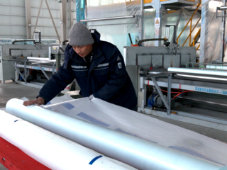 开足马力备春耕！七师胡杨河市农资企业生产忙