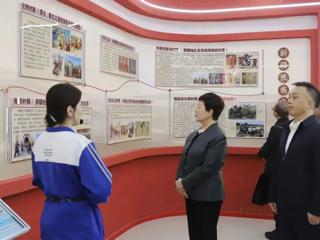 七师胡杨河市启动“学雷锋·文明实践我行动”活动