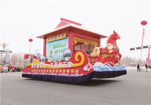 5c1cfcf9bf2e49cfb72421a67fbb9dd9.jpg 5c1cfcf9bf2e49cfb72421a67fbb9dd9.jpg