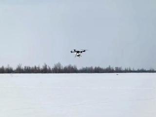 七师胡杨河市27万亩冬小麦精准“吃”上返青肥