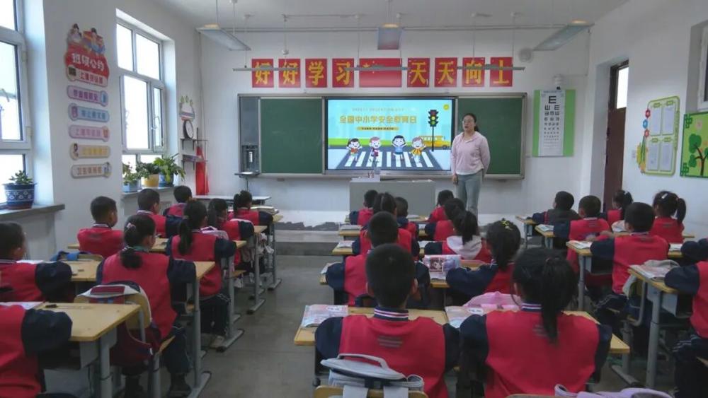 3743544663cd46ee857b0446bab6afea.jpeg 3743544663cd46ee857b0446bab6afea.jpeg