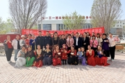 【胡杨河畔石榴红】一三一团丰登园社区联合举办民族团结 兵地共建联谊活动