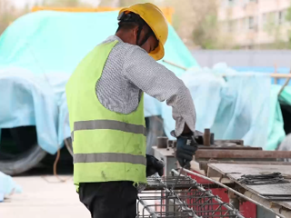 按下“快进键” 提升“幸福感”——七师胡杨河市民生项目建设火热进行中