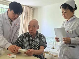 从“病人跑腿”到 “医生入户”！七师胡杨河市健康服务暖民心