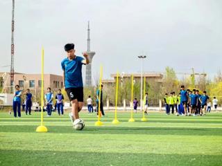 七师胡杨河市：深耕特色体育 助力少年成长