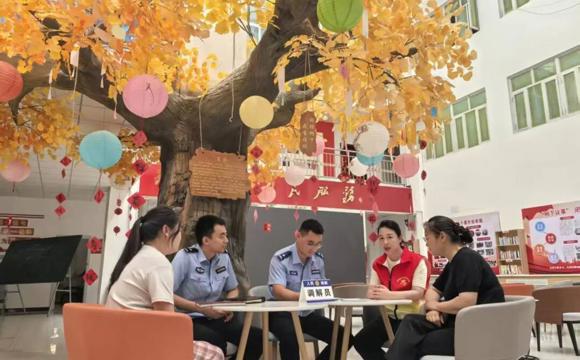 青春铸警魂、实干护平安！记“全国五四红旗团支部”第七师奎屯垦区公安局共青派出所团支部