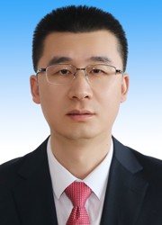 熊瑞
