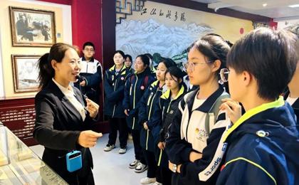 奋进七师这五年丨文脉润胡杨 文化铸新城