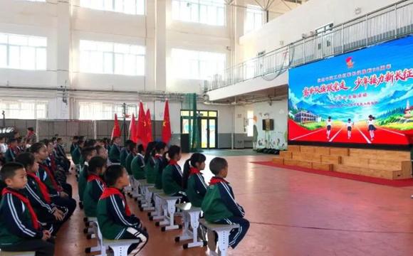 第七师胡杨河市多形式纪念中国工农红军长征胜利90周年